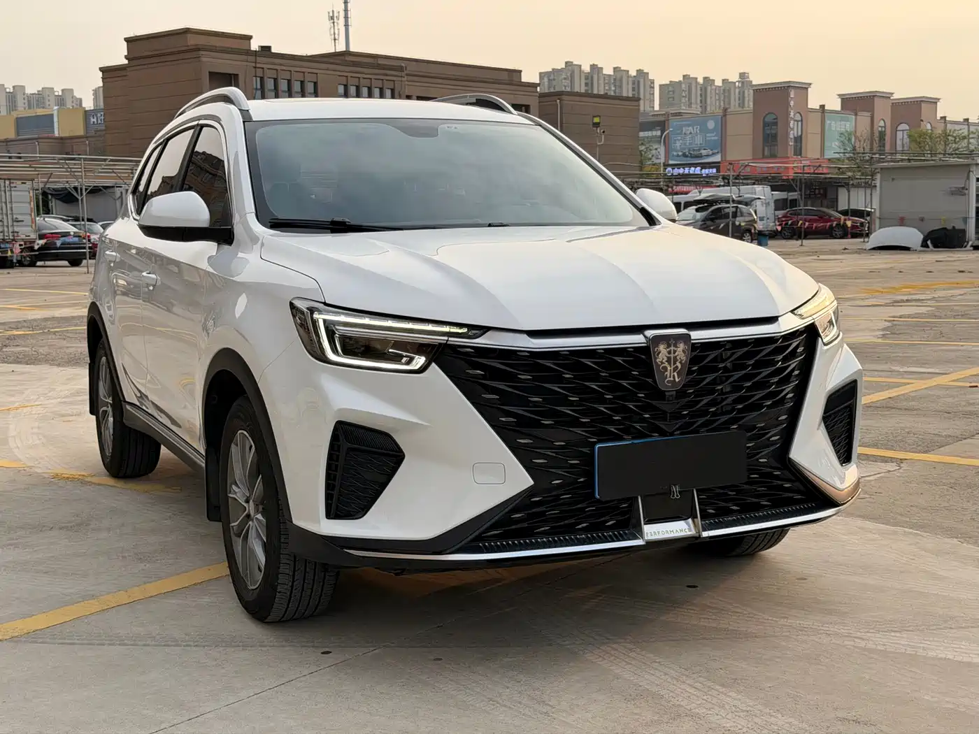 ROEWE RX5