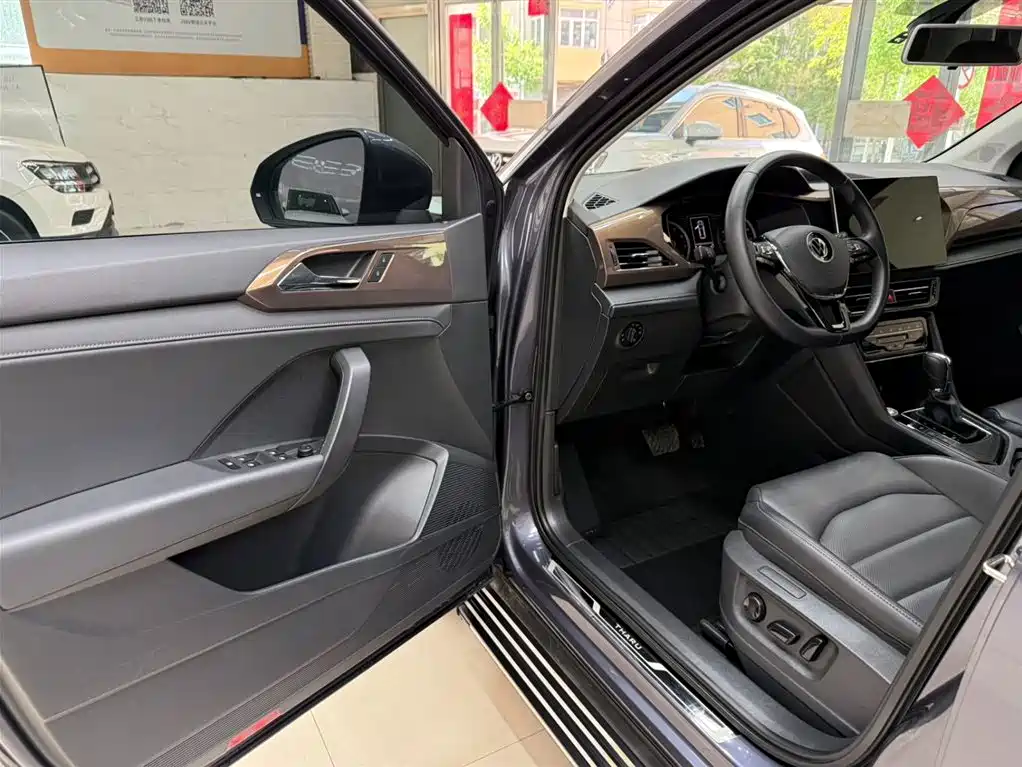 Volkswagen Tharu 2021 280TSI 2WD Luxury Plus фото 17