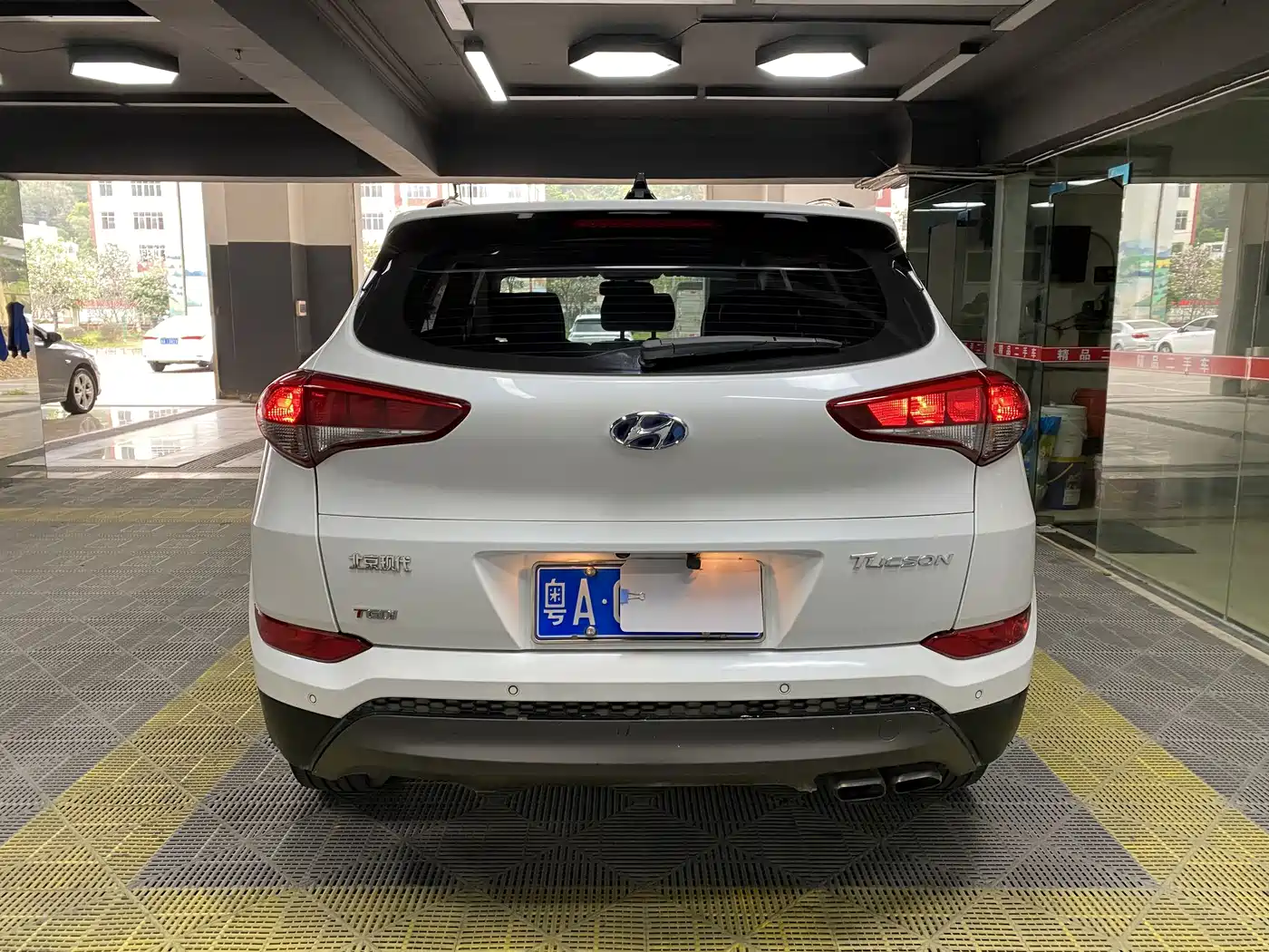 Hyundai Tucson 2015 1.6T Dual Clutch 2WD Smart фото 3