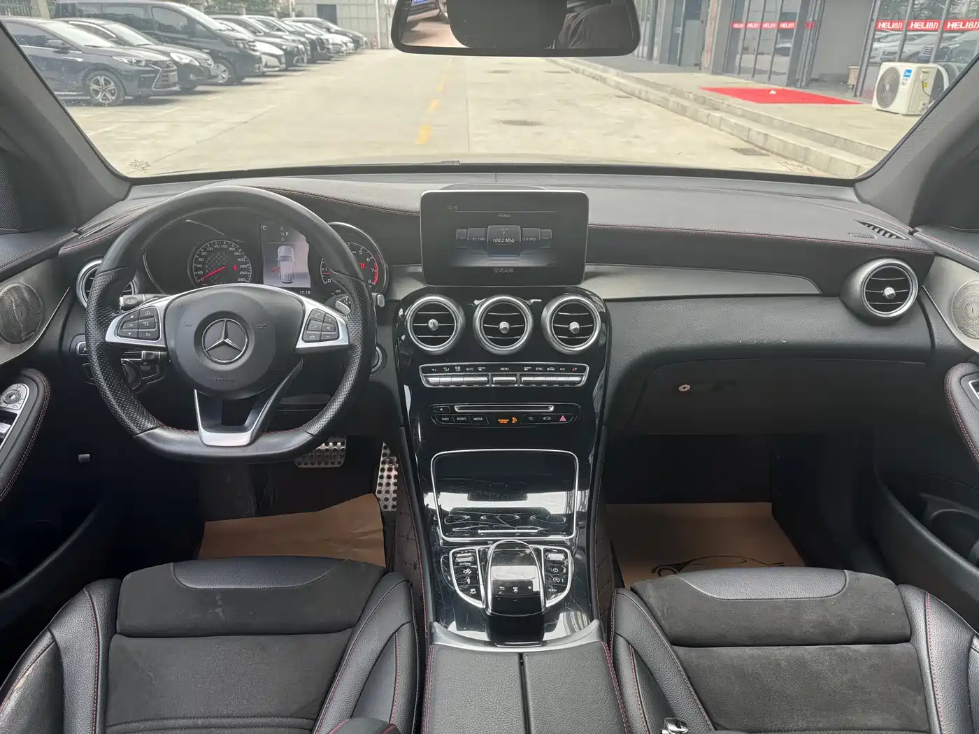 MERCEDES-BENZ GLC AMG