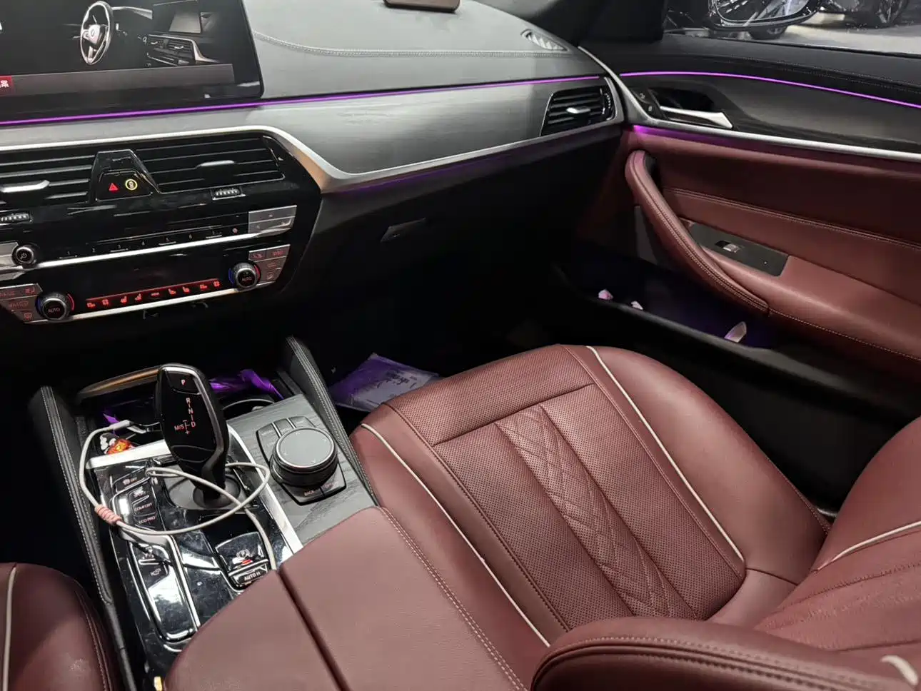 BMW 5 Series 2023 530Li Leading M Sport Package фото 8