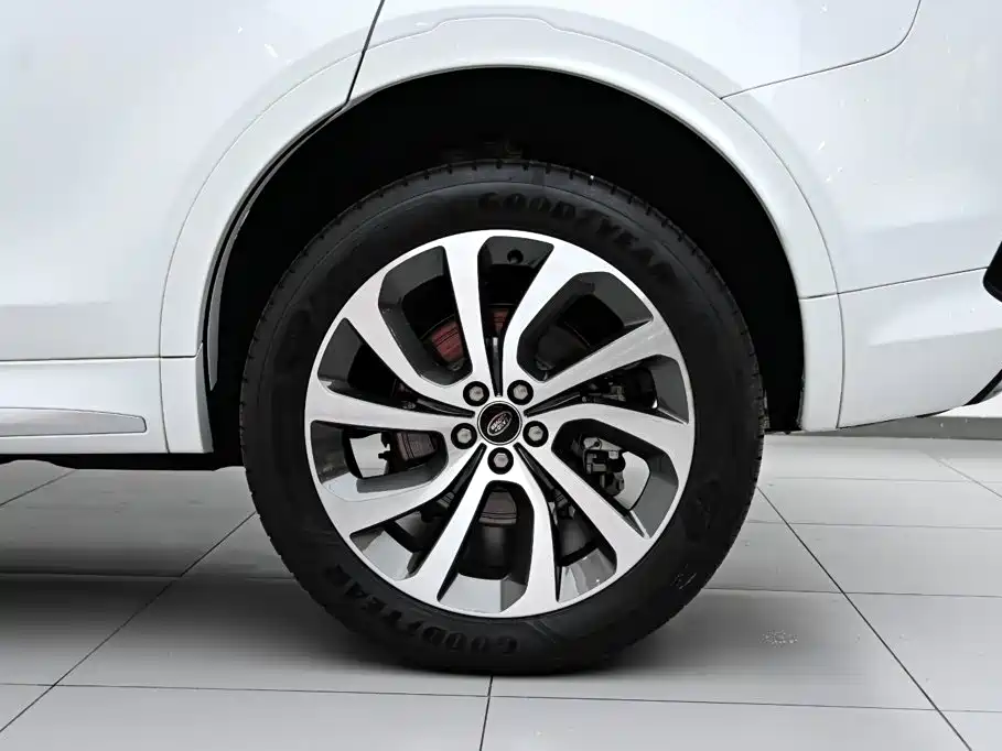 Land Rover Discovery Sport 2024 2024 Performance Technology Edition