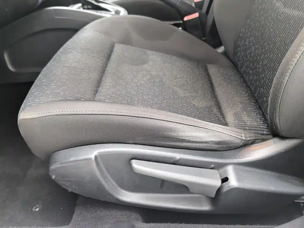 Besturn B30 2016 2016 1.6L Automatic Luxury