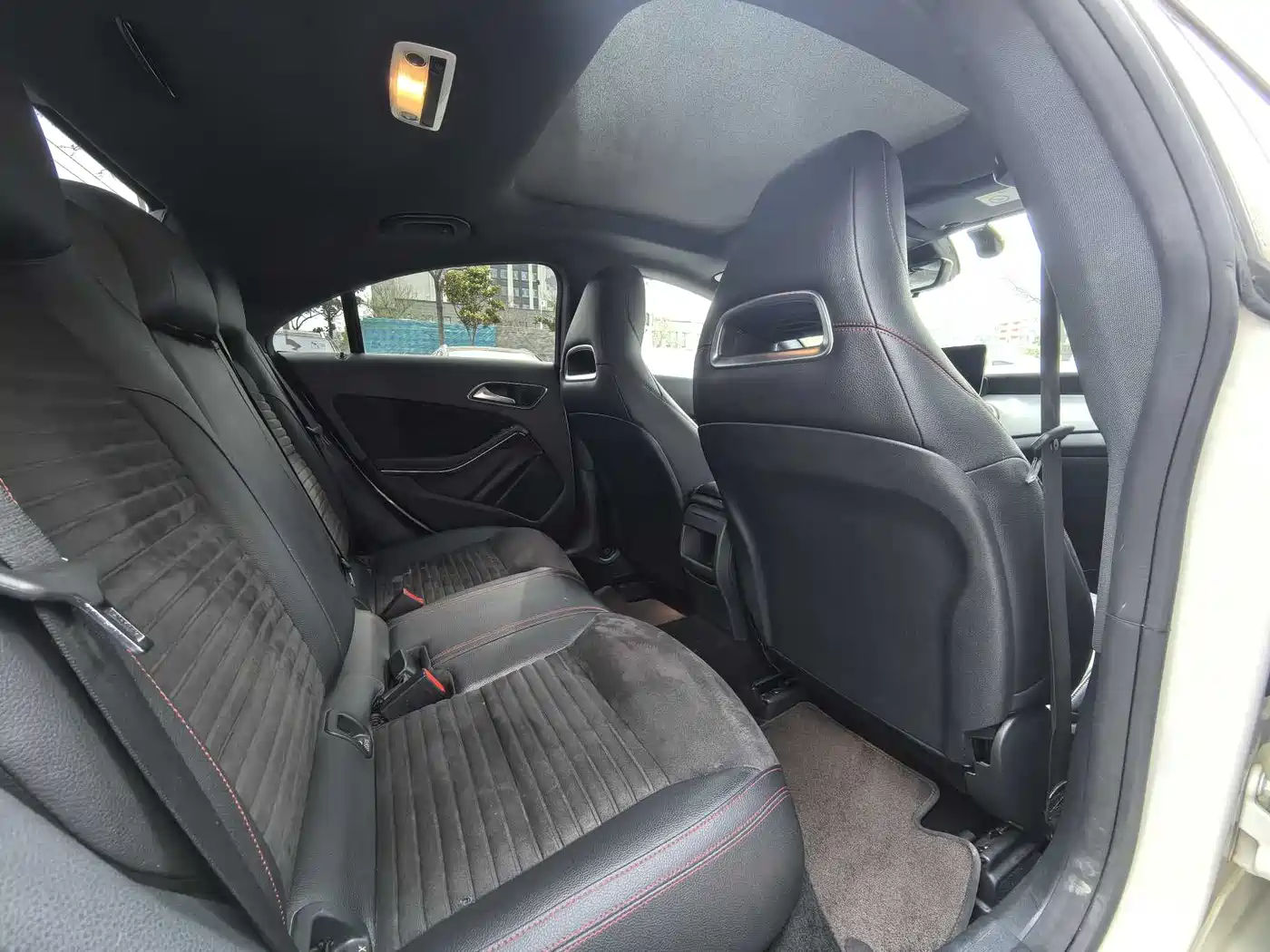 Mercedes-Benz CLA (Import) 2017 CLA 220 4MATIC фото 10