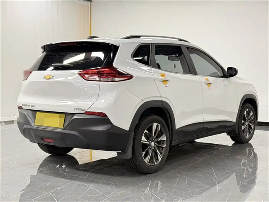 Chevrolet Trax 2021 325T Auto Fun Edition China VI фото 6