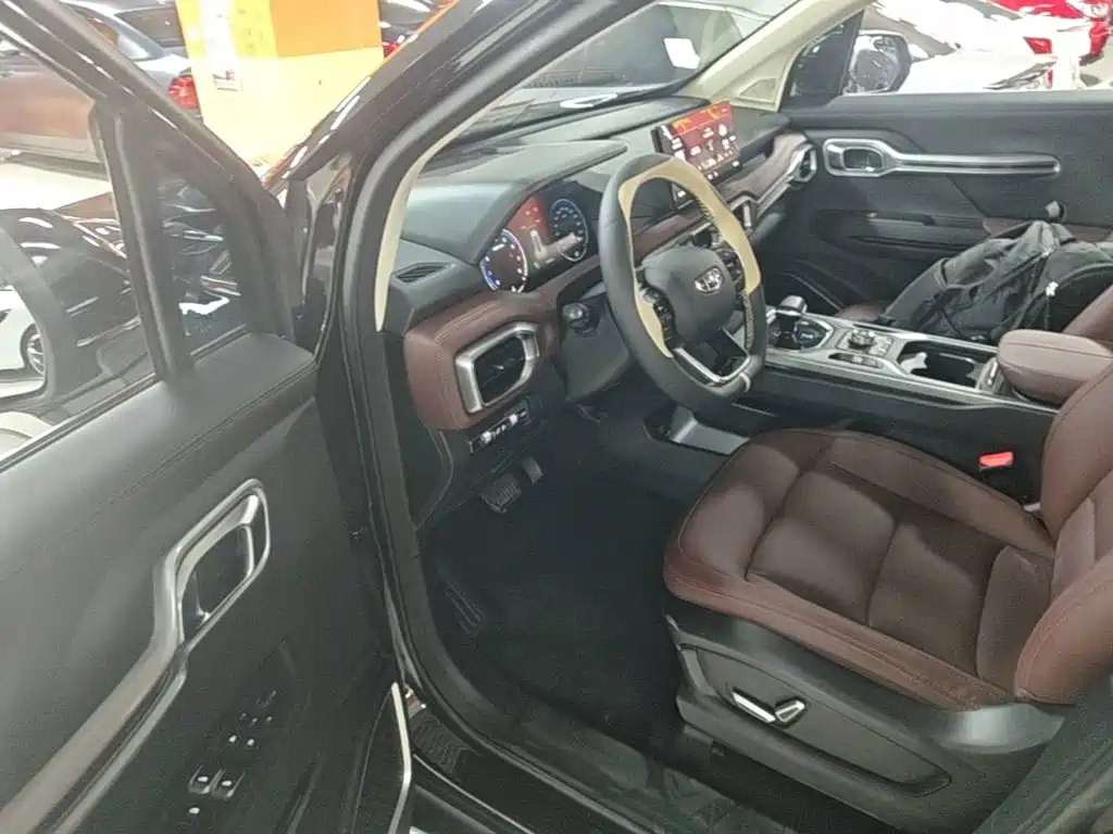 Geely Haoyue 2022 2022 1.8TD DCT Luxury 7-Seater