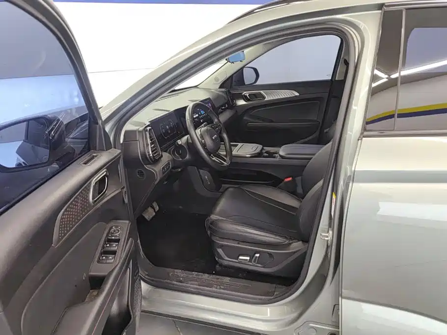 Haval Xiaolong 2024 2023 1.5L 110KM Pilot Edition
