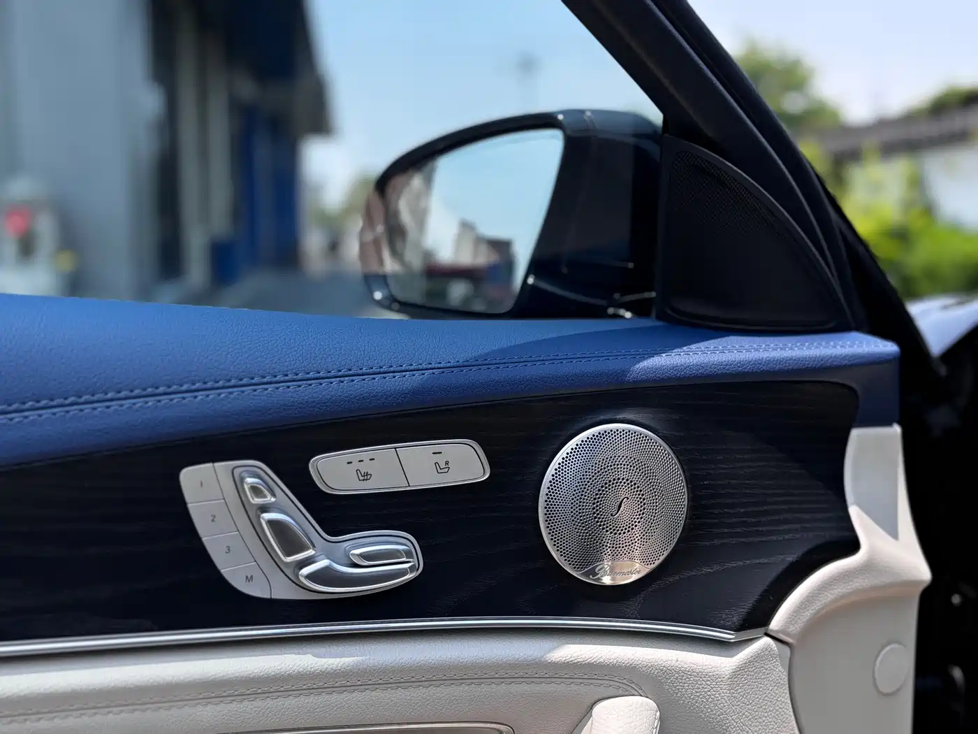 Mercedes-Benz E-Class 2022 E 300 L Sport Luxury фото 13
