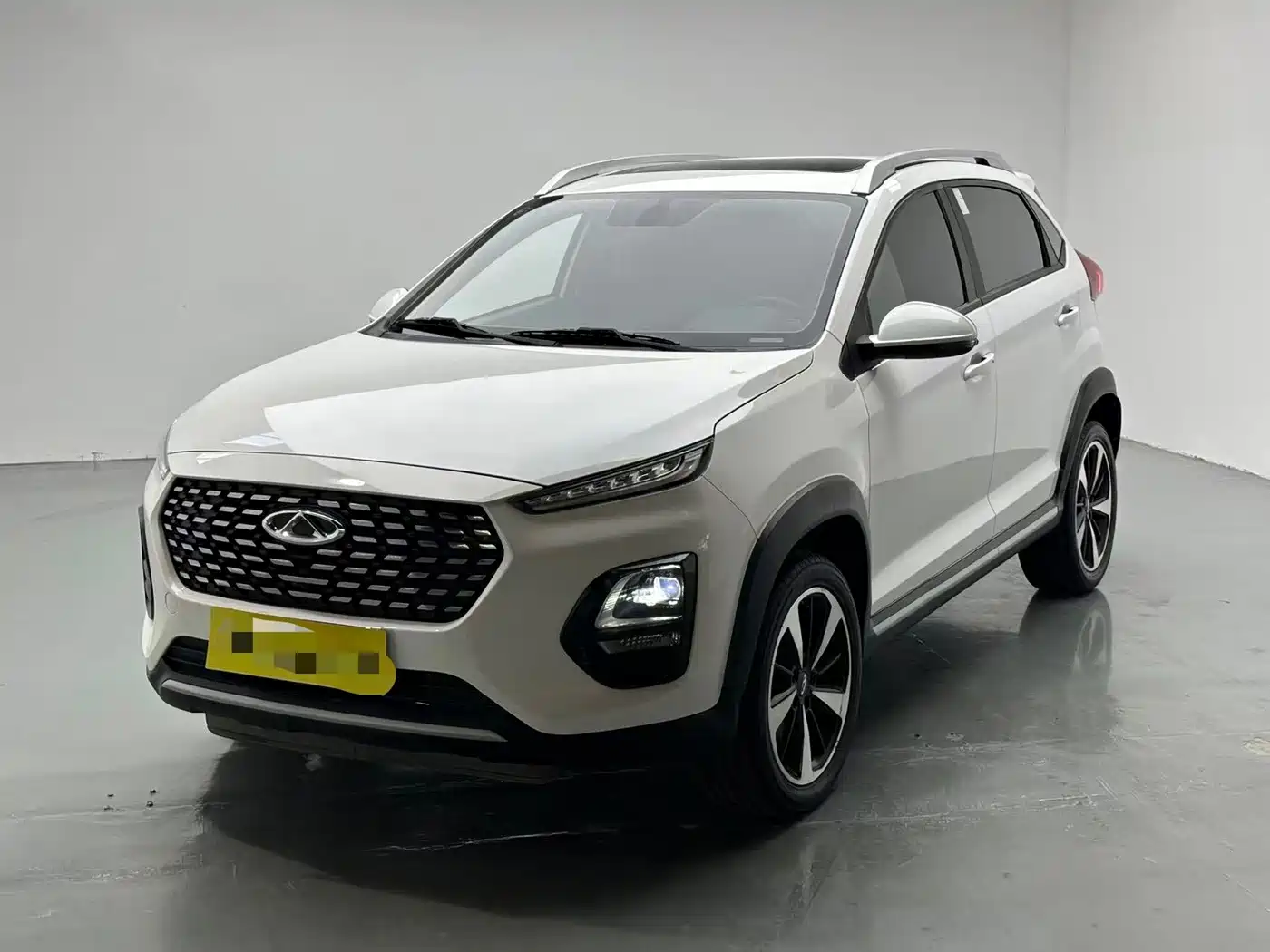 Photo 1 - Chery Tiggo 3x