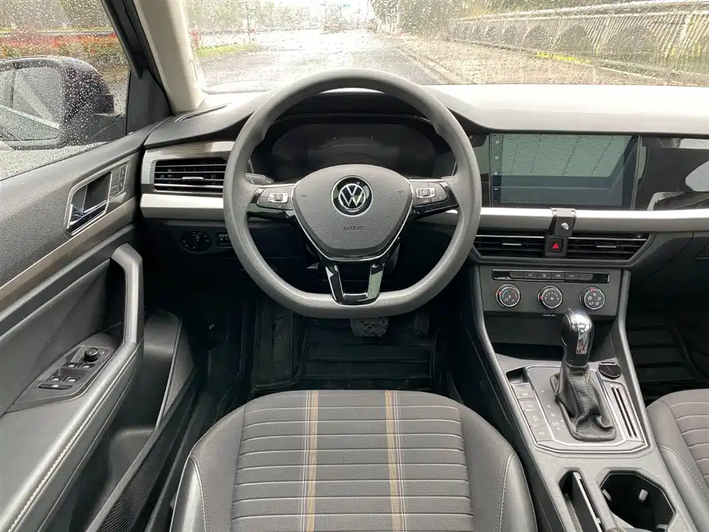 Volkswagen Lavida 2022 280TSI DSG Comfort Edition фото 8