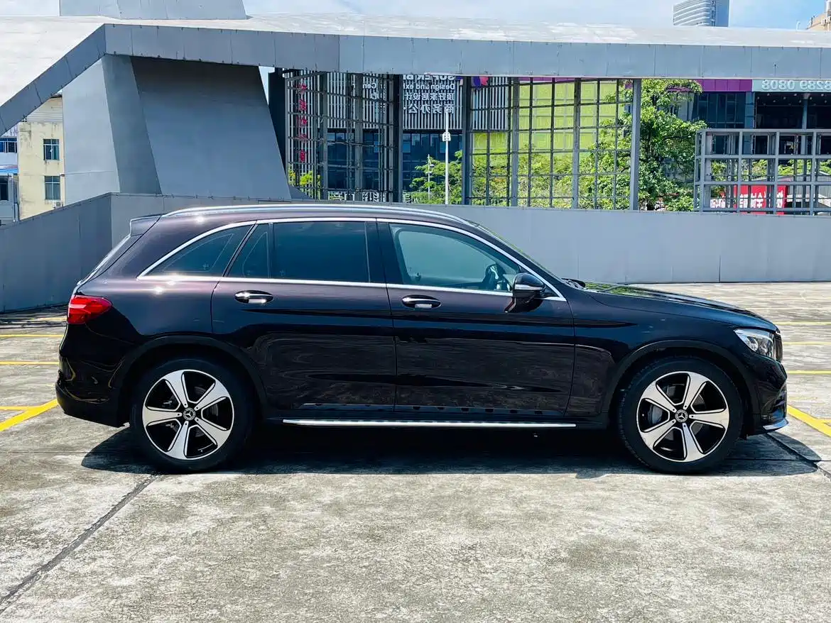 Mercedes-Benz GLC 2019 GLC 300 L 4MATIC Dynamic фото 31