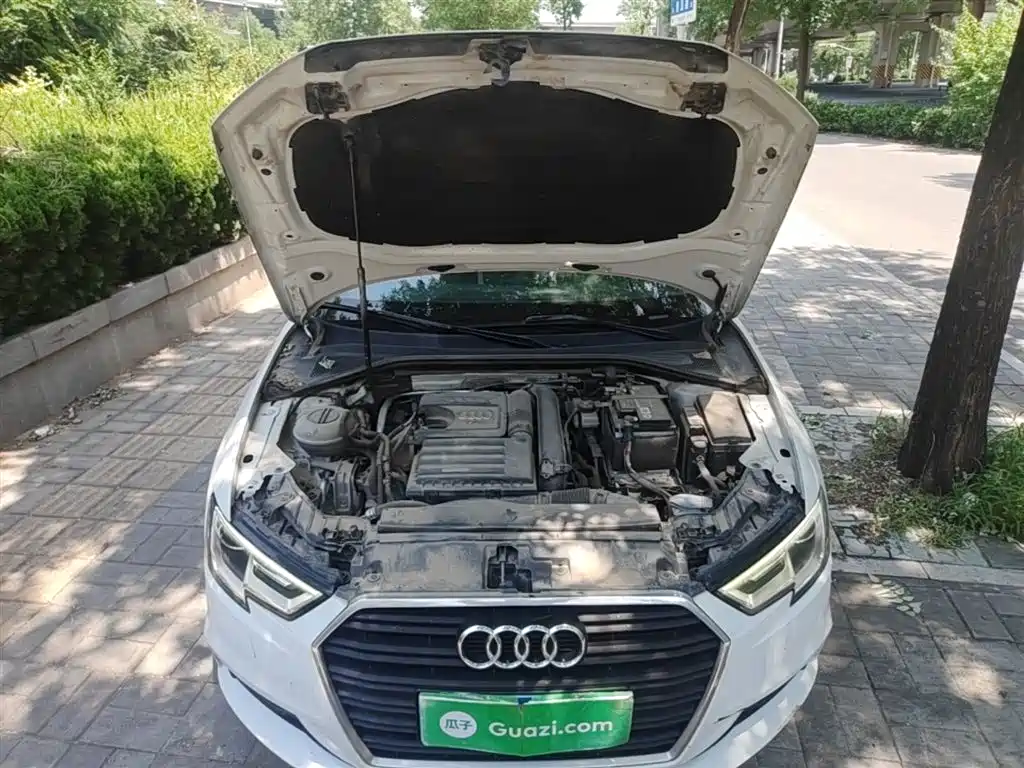 Audi A3 2017 Sportback 35 TFSI Progressive фото 20