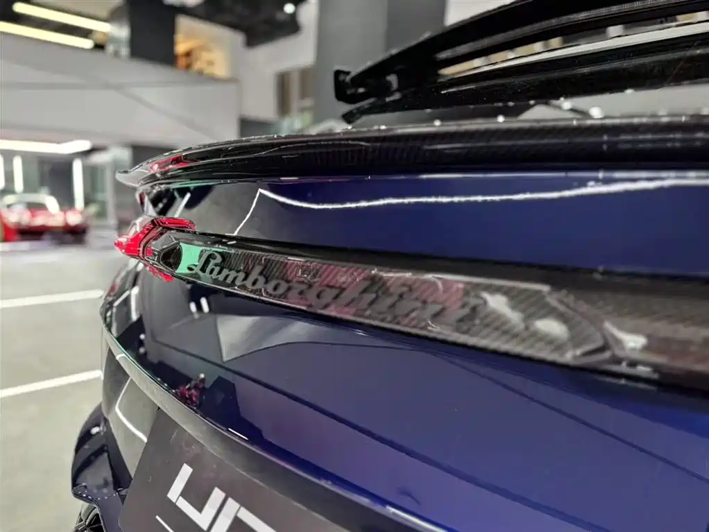 Lamborghini Urus 2023 2022 4.0T V8 Performante