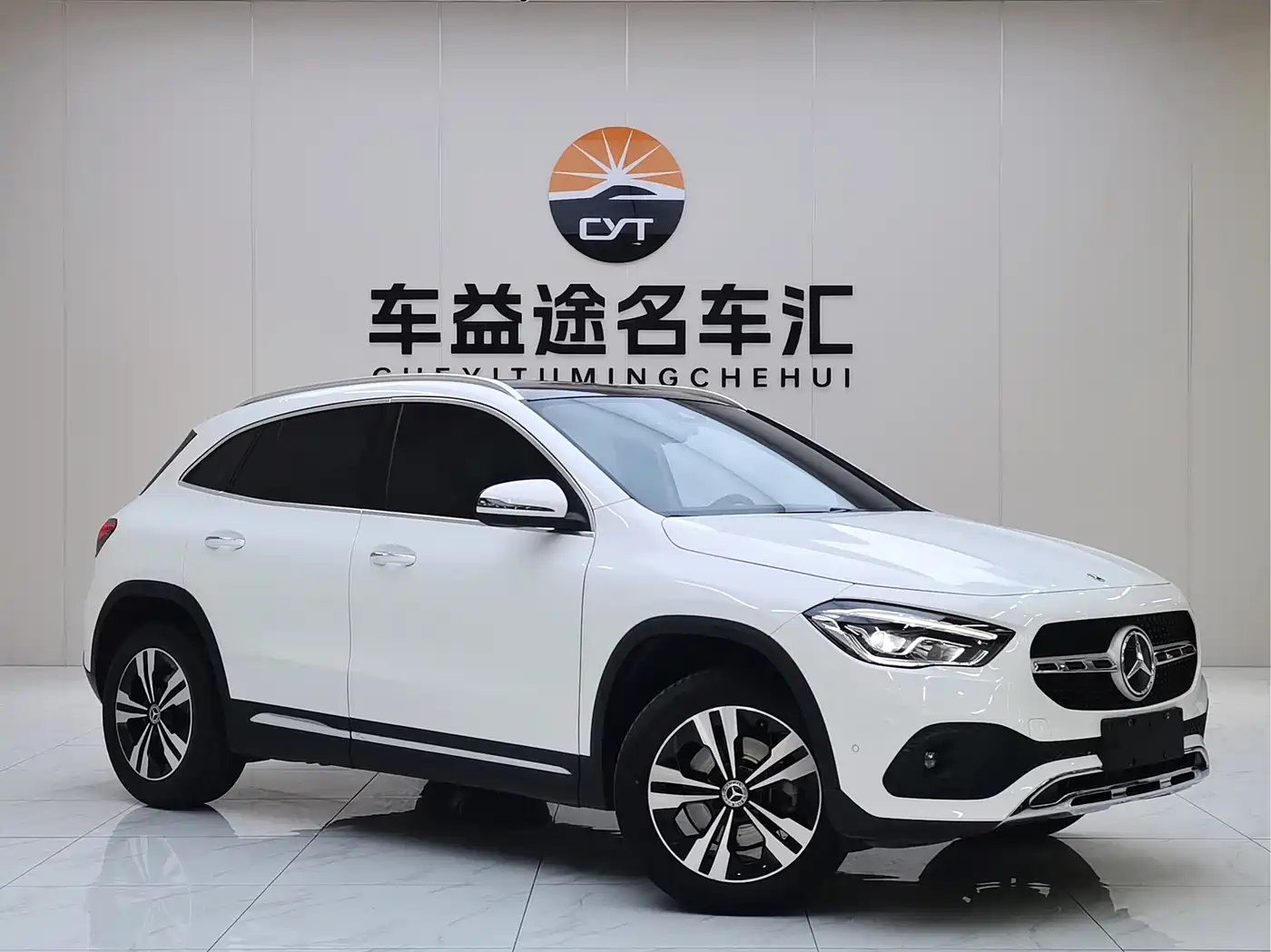 Mercedes-Benz GLA 2022 Facelift GLA 200 фото 3