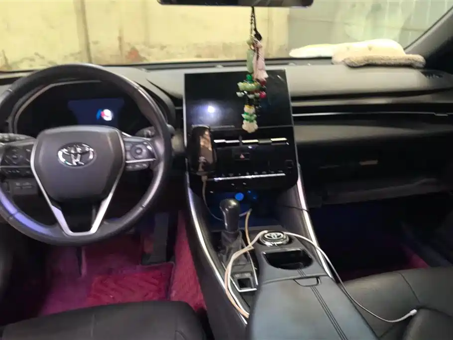 Toyota Avalon 2022 2.0L Luxury Edition фото 12