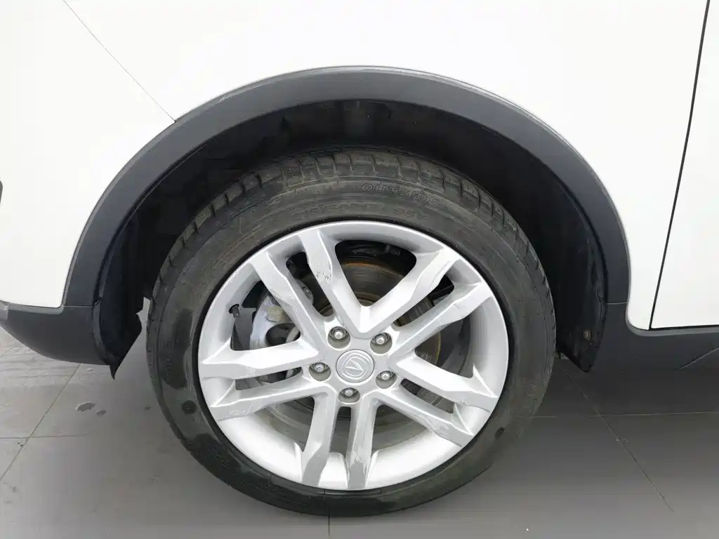 Changan CS35 2017 2017 1.6L Auto Luxury