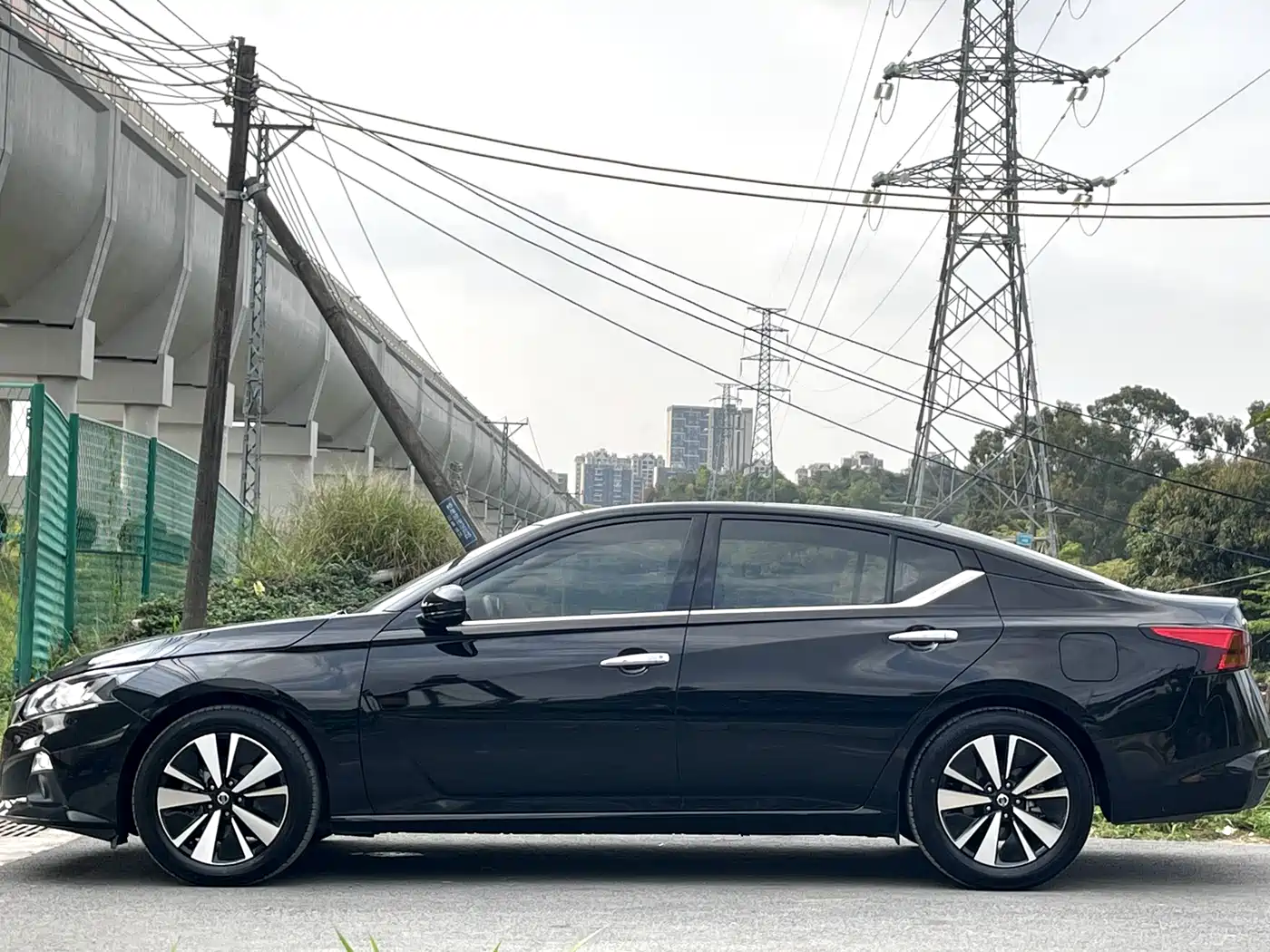 NISSAN TEANA