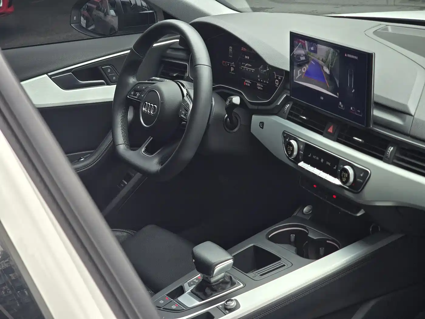 Audi A4L 2023 40 TFSI Luxury Sport фото 11