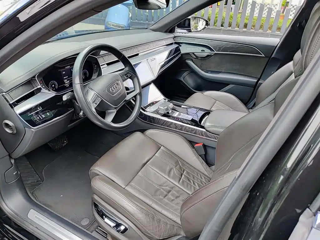Audi A8 2019 Plus A8L 50 TFSI quattro Comfort фото 7