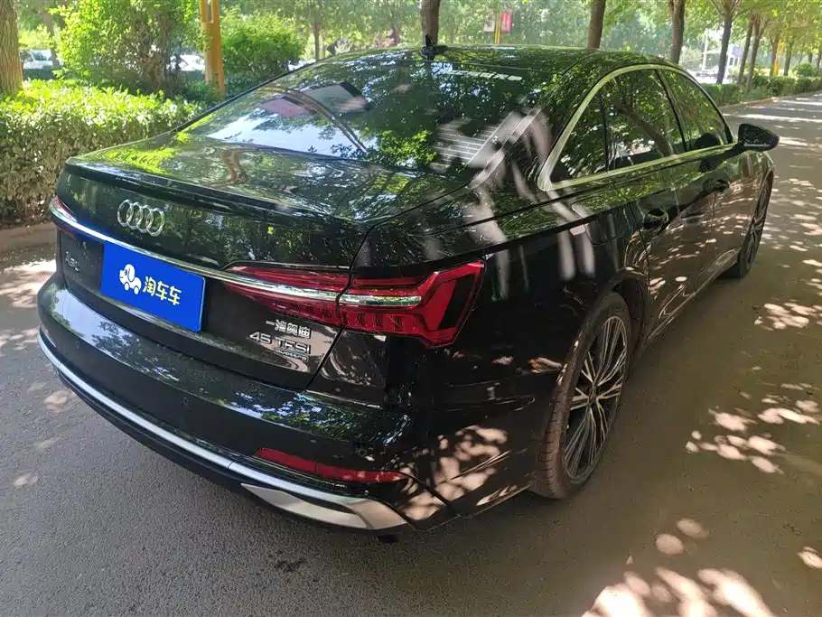 Audi A6L 2022 45 TFSI Premium Dynamic фото 3