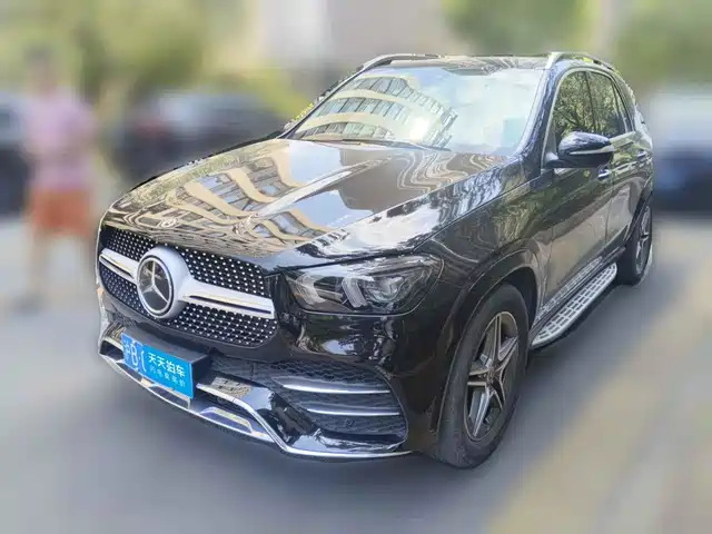 Mercedes-Benz GLE 2021 GLE 450 4MATIC Luxury — фото 1