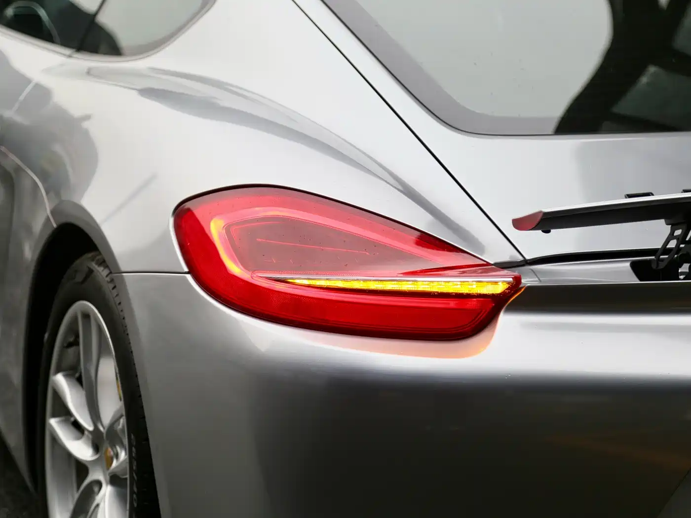 Porsche Cayman 2015 Cayman Style Edition 2.7L фото 13