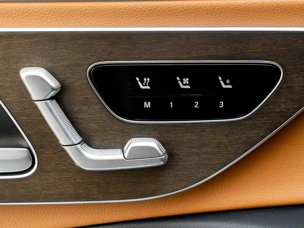 Mercedes-Benz E-Class 2026 2026 E 300 L Luxury