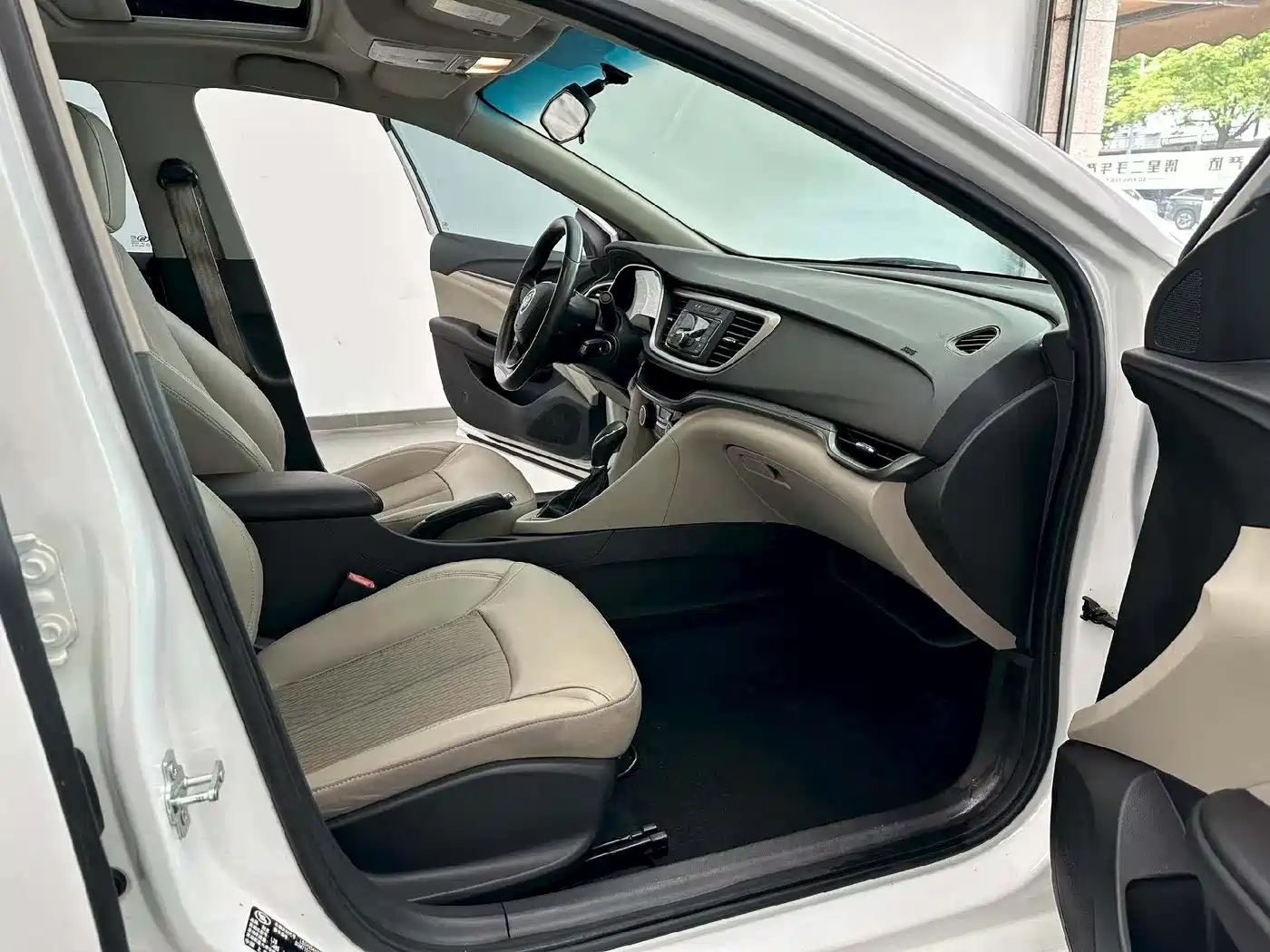 Buick Excelle 2016 15N Automatic Elite фото 4