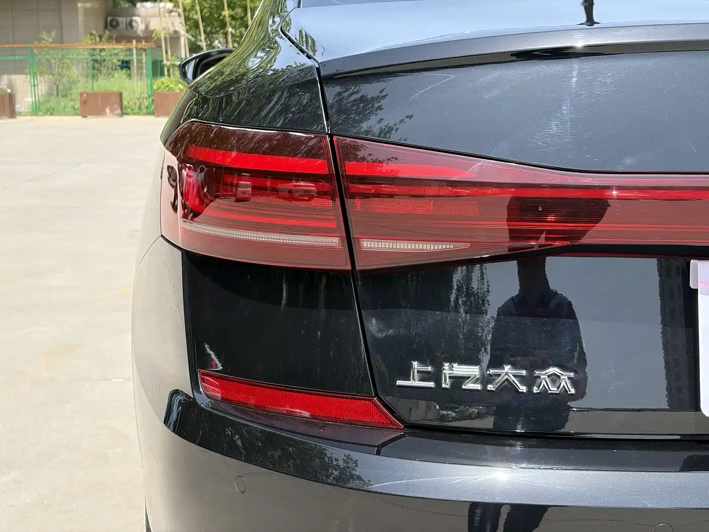 Volkswagen Passat 2024 380TSI Dragon Soaring Edition фото 11