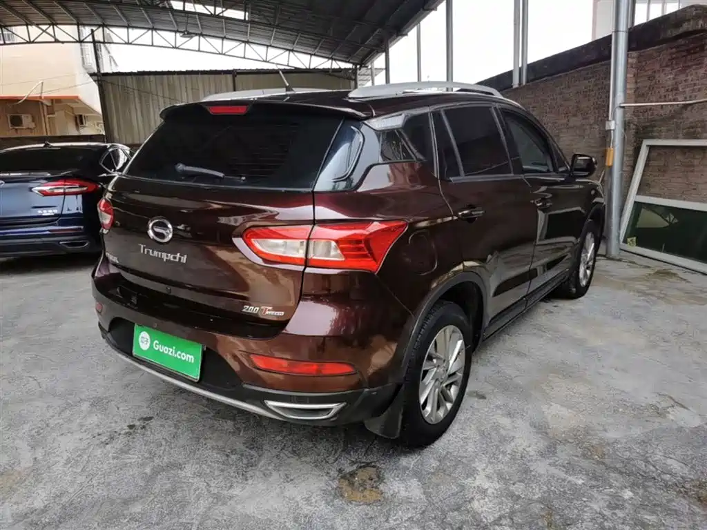 GAC Trumpchi Trumpchi GS4 2015 200T G-DCT Comfort Edition фото 7