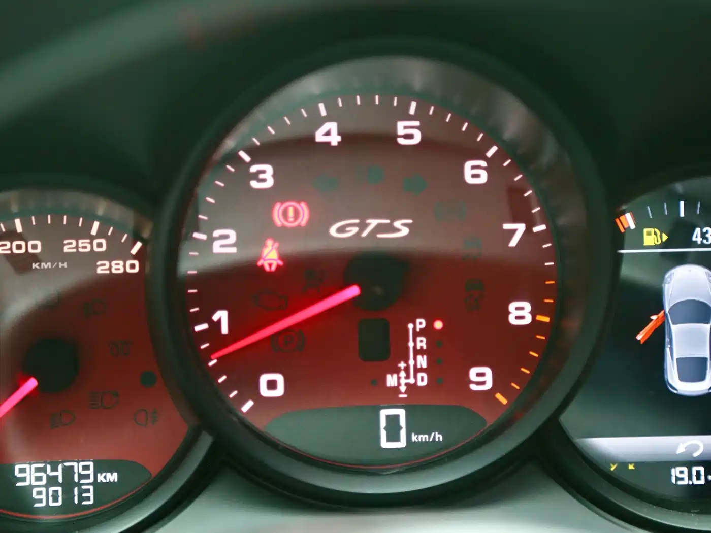 Porsche Cayman 2015 Cayman Style Edition 2.7L фото 15