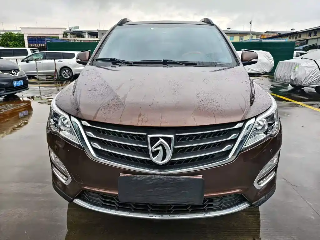 Baojun 560 2017 2016 1.8L iAMT Luxury