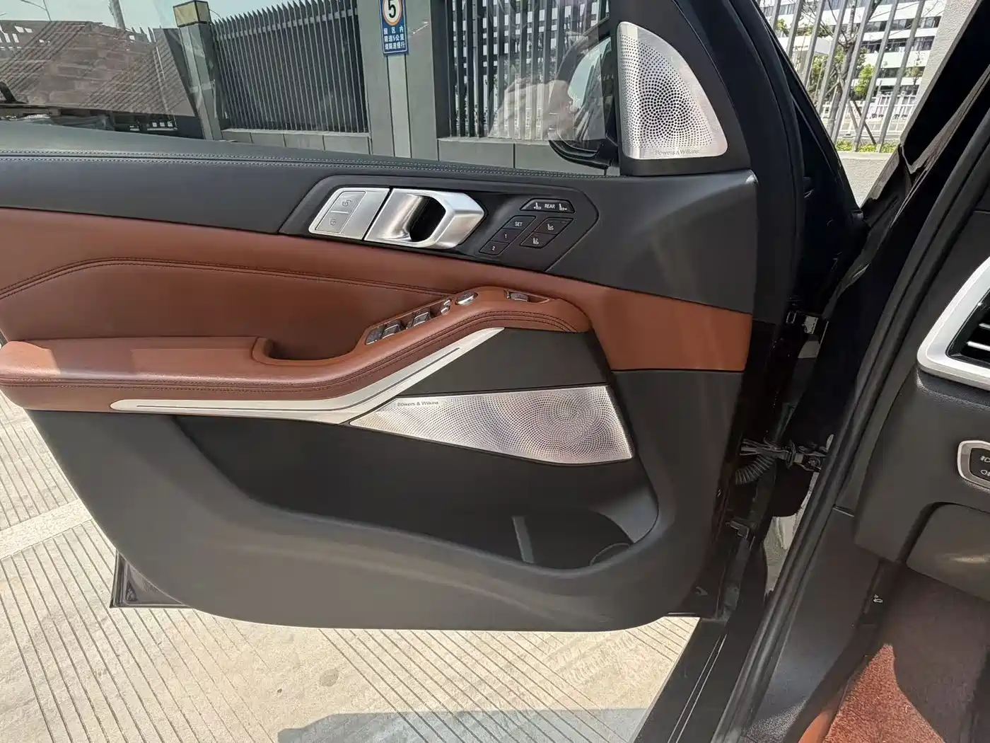 BMW X7 2021 xDrive40i Premium M Sport Package фото 8