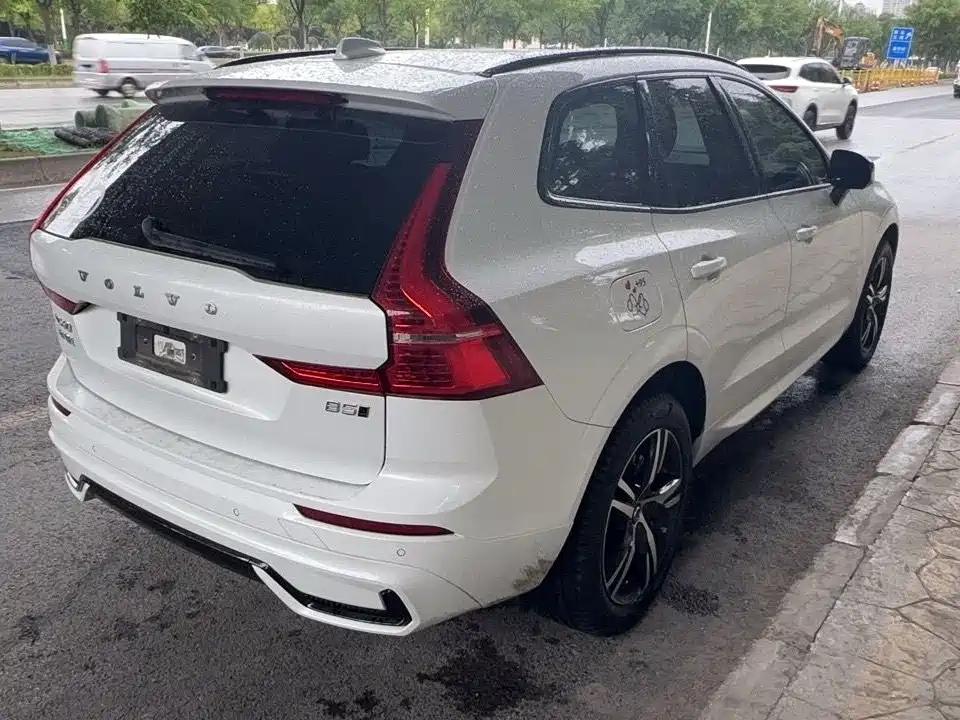 Volvo XC60 2025 2022 B5 AWD Zhiyuan Sport Edition