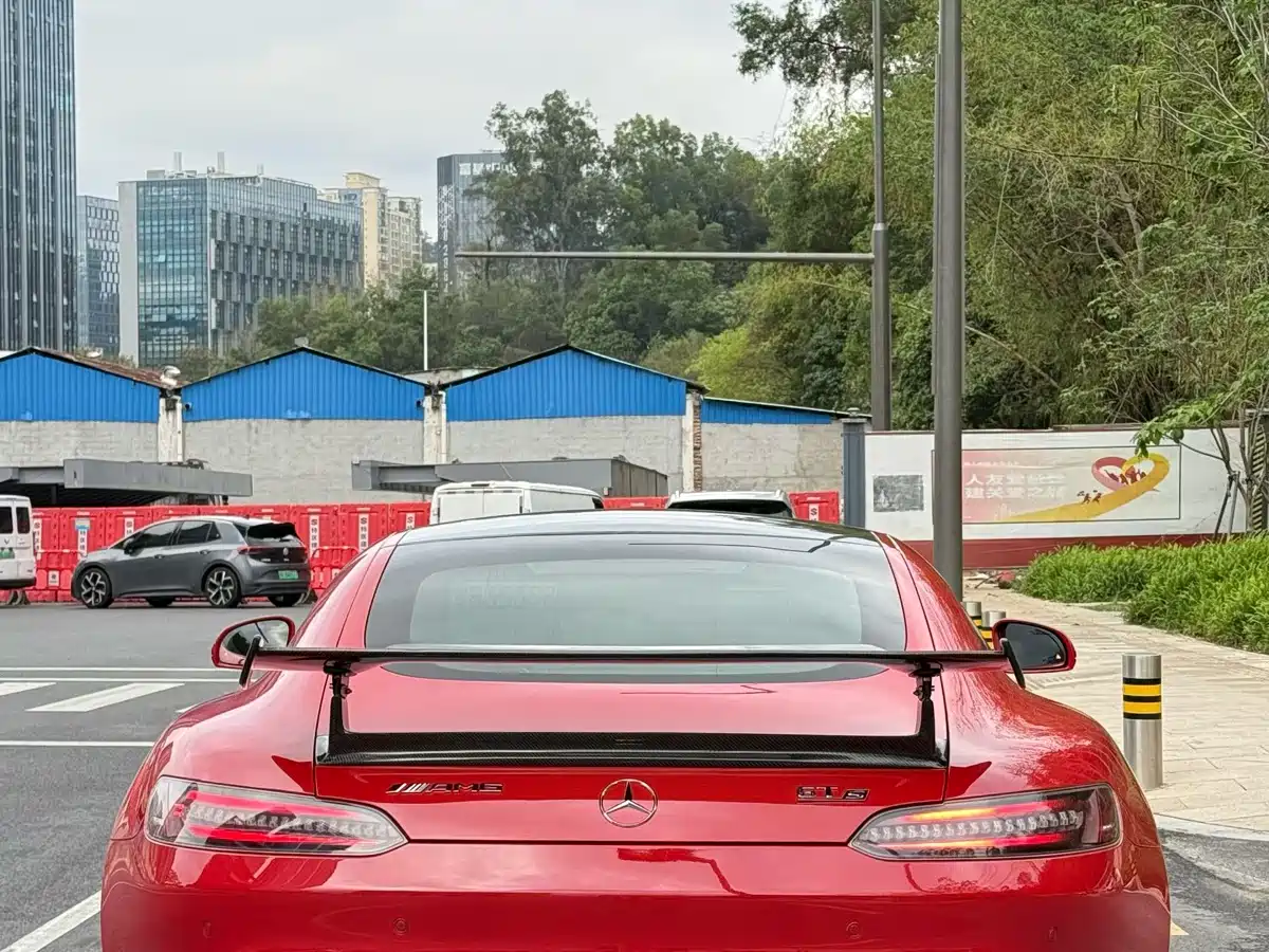 MERCEDES-BENZ AMG GT