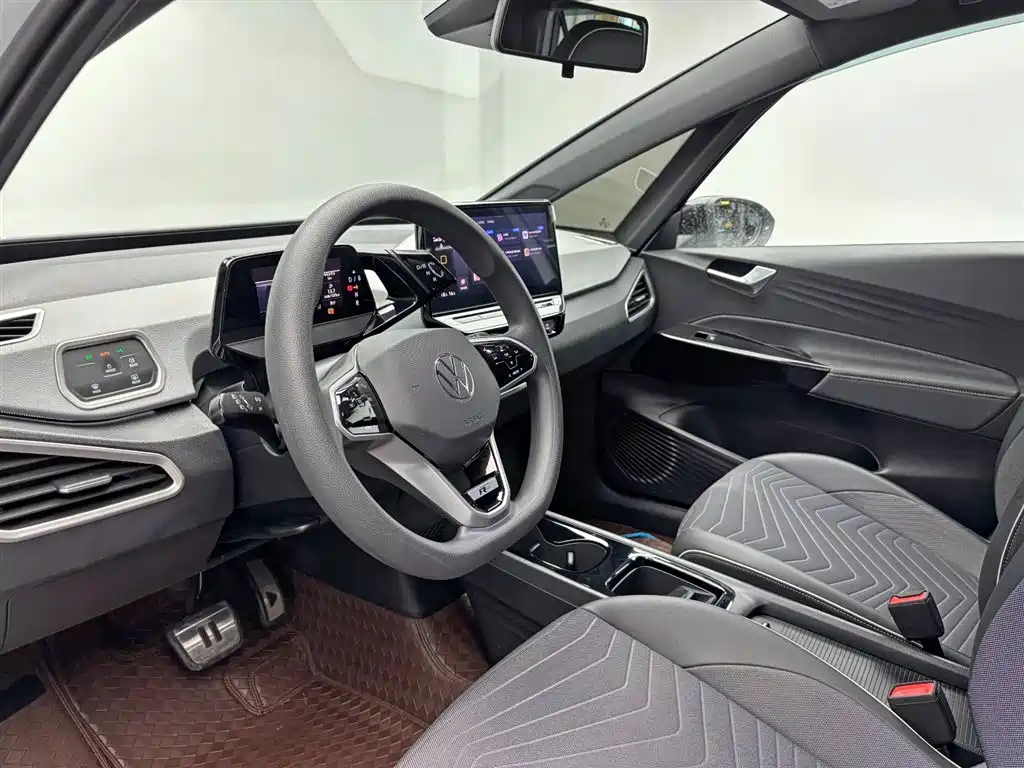 Volkswagen ID.3 2023 Upgraded Pure Intelligence Edition фото 13