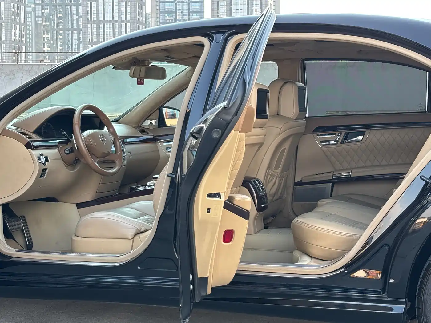Mercedes-Benz S-Class AMG 2013 AMG S 65 L Grand Edition фото 9