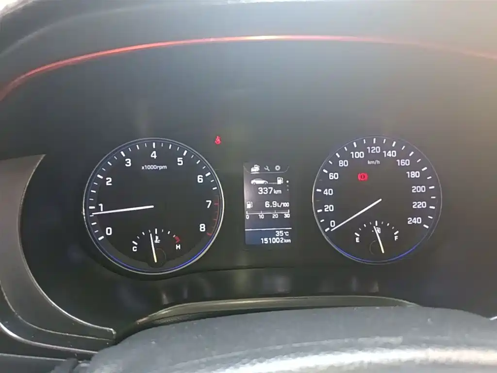 Hyundai Mistra 2014 1.8L Manual Comfort GL фото 12