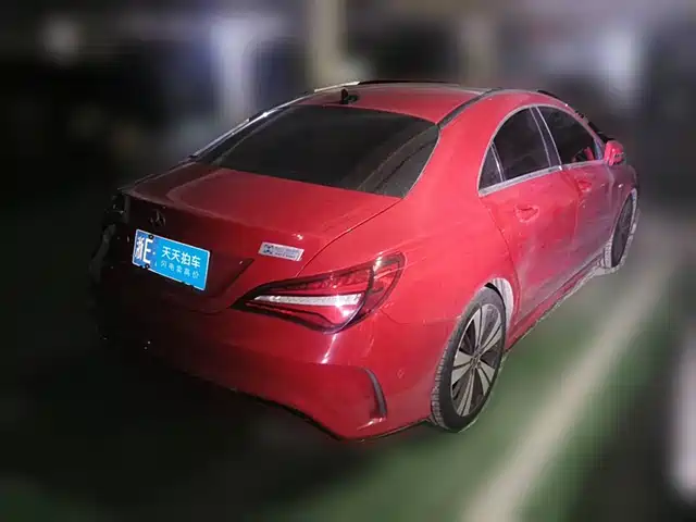 Mercedes-Benz CLA (Import) 2017 CLA 200 Fashion — фото 2