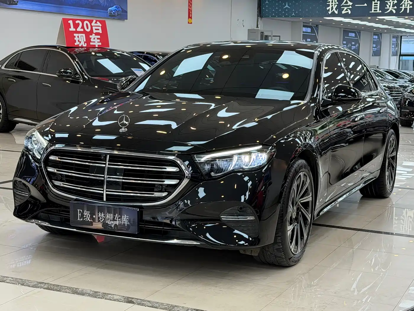 Mercedes-Benz E-Class 2024 Model E 300 L Luxury фото 3