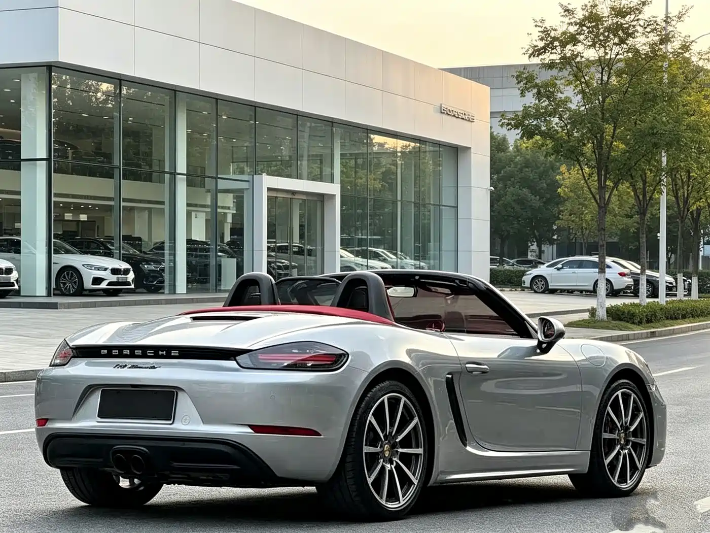 Porsche 718 2023 2022 Boxster 2.0T