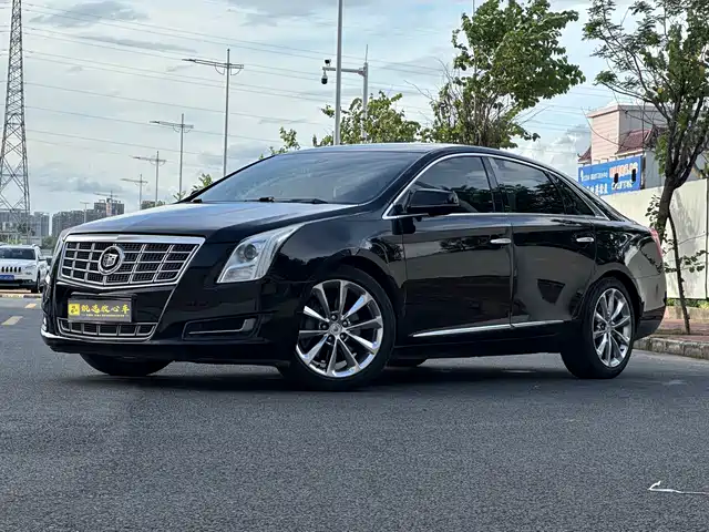 Cadillac Cadillac XTS 2013 Model 28T Comfort