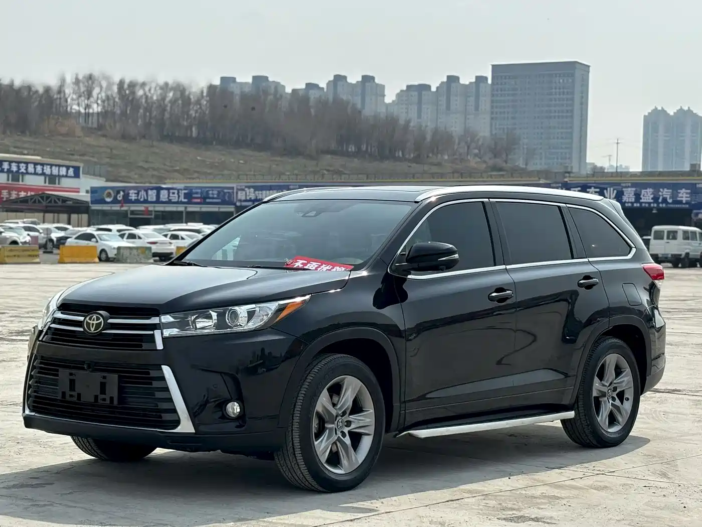 TOYOTA HIGHLANDER