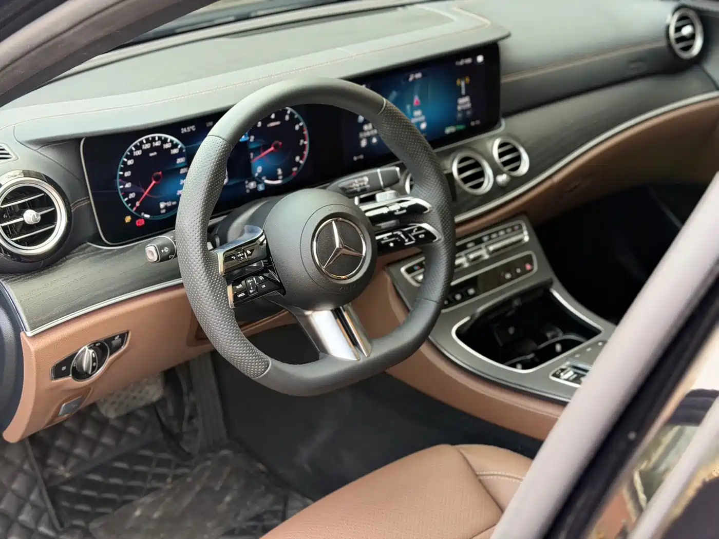 Mercedes-Benz E-Class 2023 Facelift E 300 L Sport Luxury фото 5