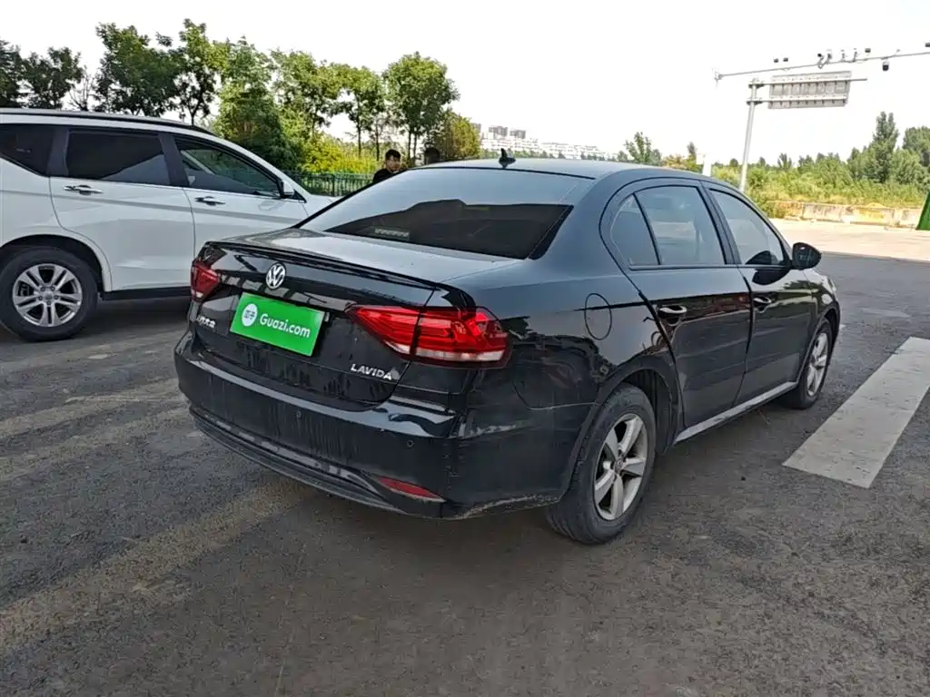 Volkswagen Lavida 2019 Lavida Start 1.5L Auto Trend (China VI) фото 7
