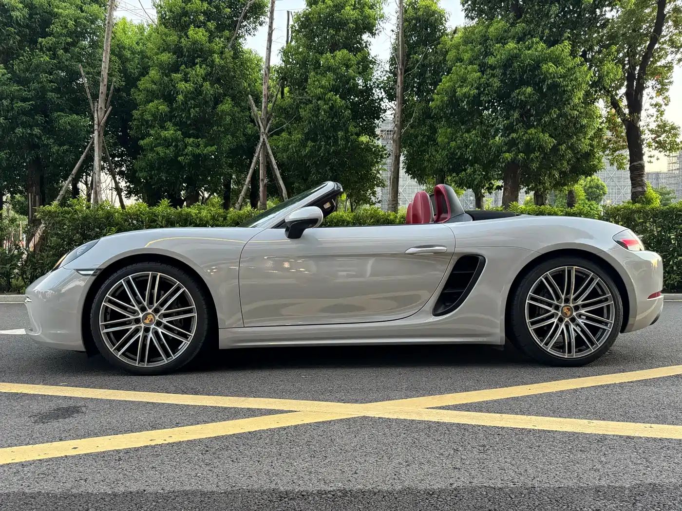 Porsche 718 2022 Boxster 2.0T фото 11