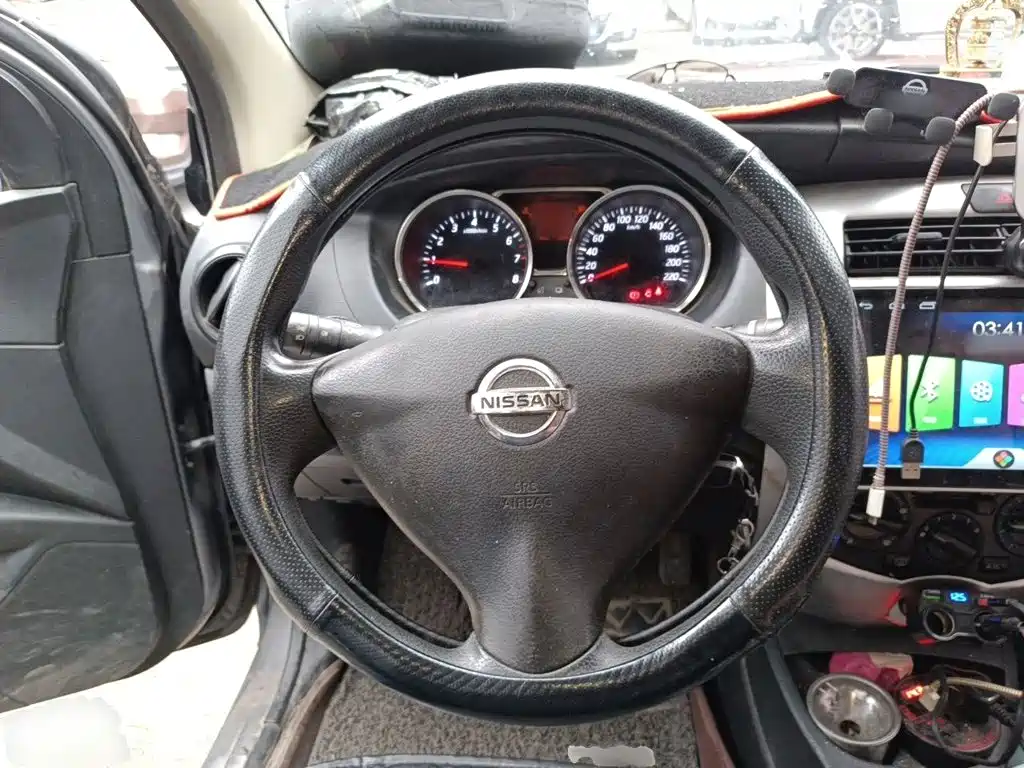 Фото 3 - Nissan Livina