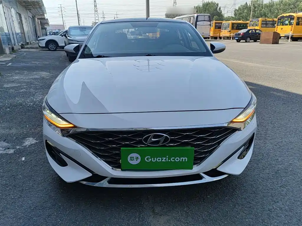 Hyundai Fista 2019 280TGDi Smart Speed Edition China V фото 3