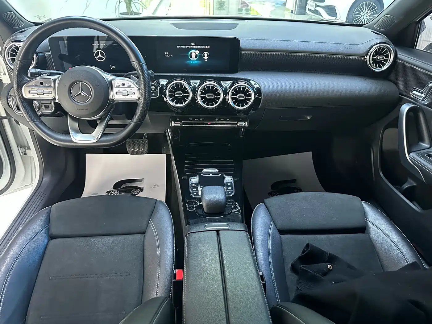 Mercedes-Benz A-Class 2021 A 200 L Sport Sedan Dynamic Type фото 5