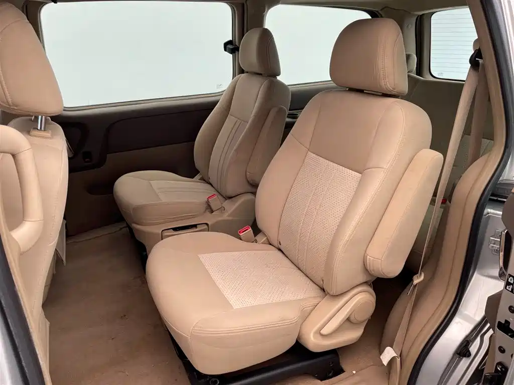 Buick GL8 2014 2.4L Classic Edition фото 7